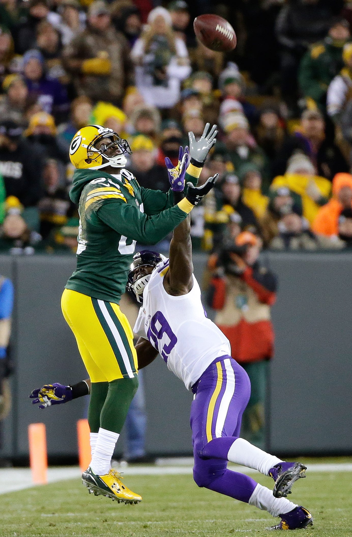 NFL to outlaw hoodies with 'James Jones 